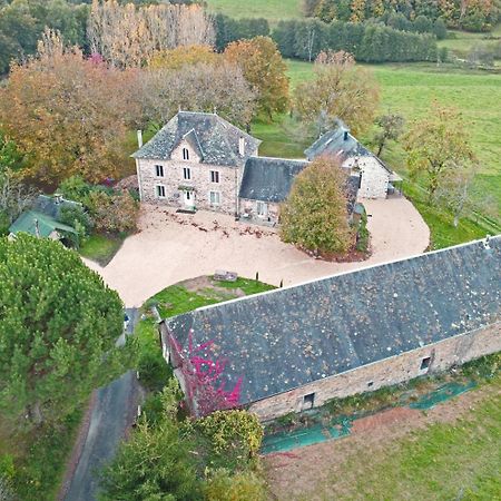 Bed and Breakfast Domaine De La Clauzade Saint-Germain-les-Vergnes Exterior foto