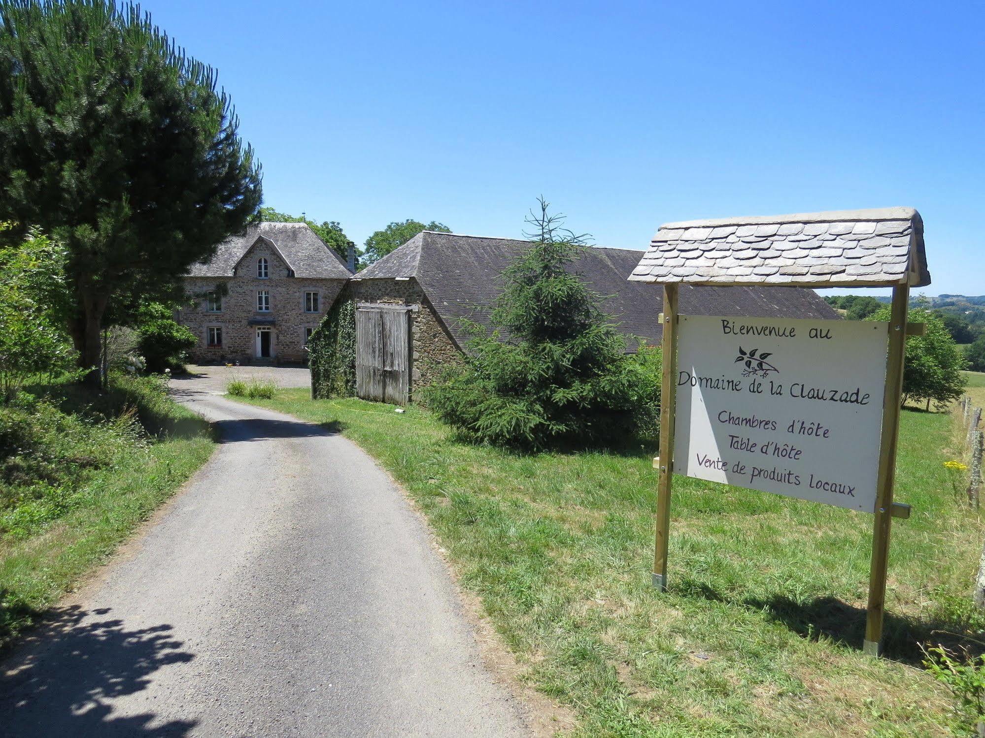 Bed and Breakfast Domaine De La Clauzade Saint-Germain-les-Vergnes Exterior foto